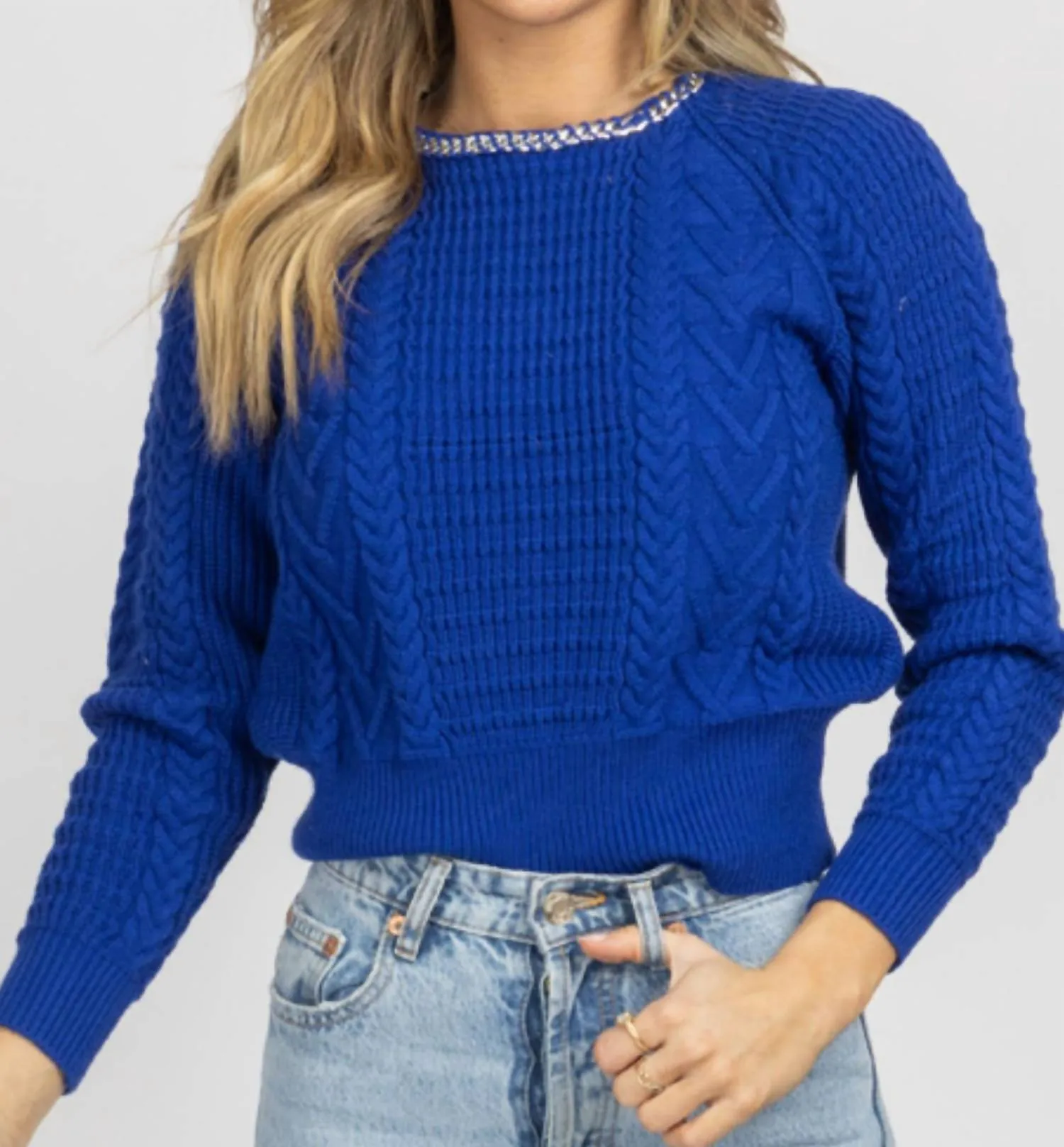 Chain Neckline Open Back Sweater In Blue