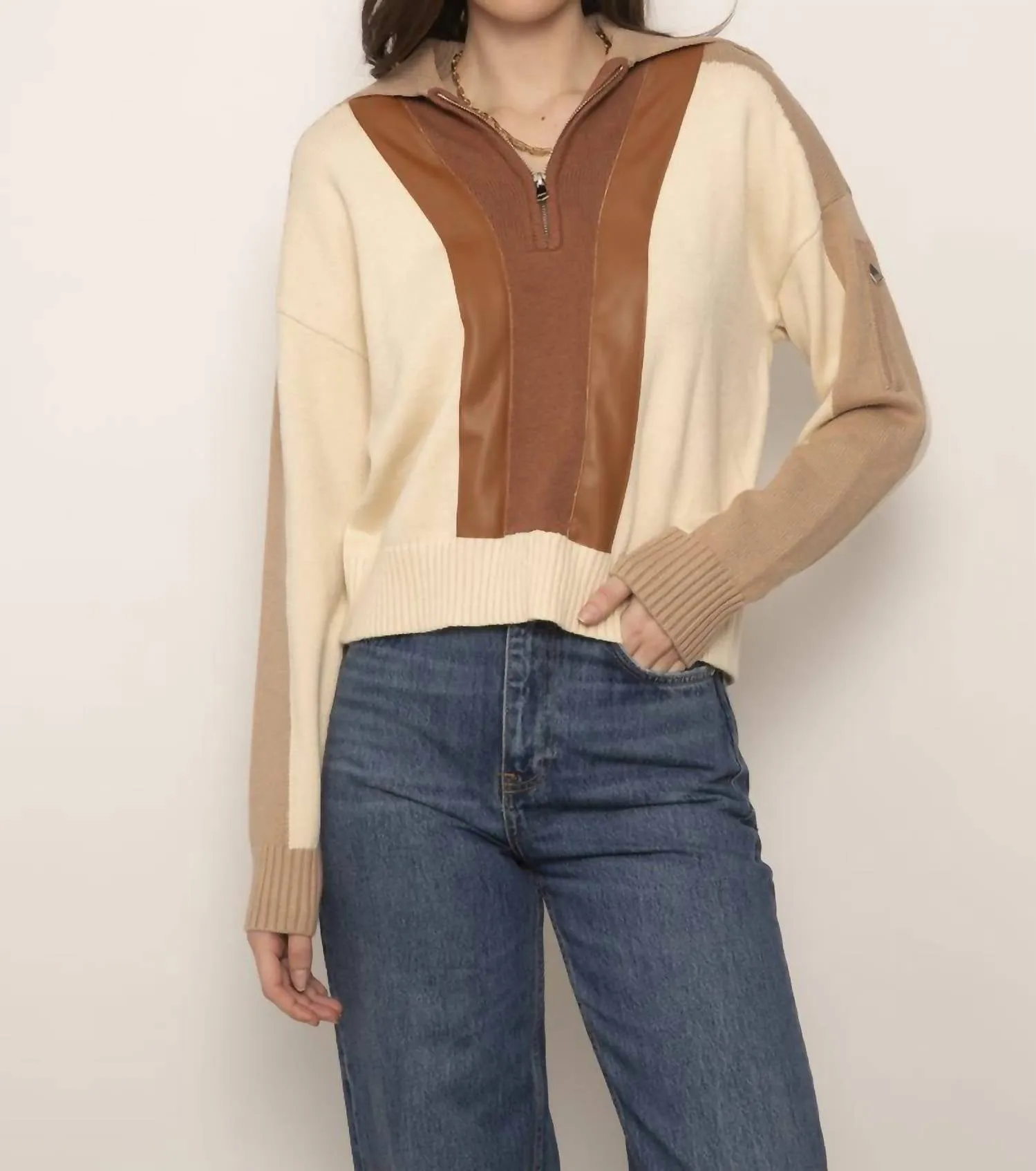 Cillian Vegan Accent Half Zip Sweater In Ivory