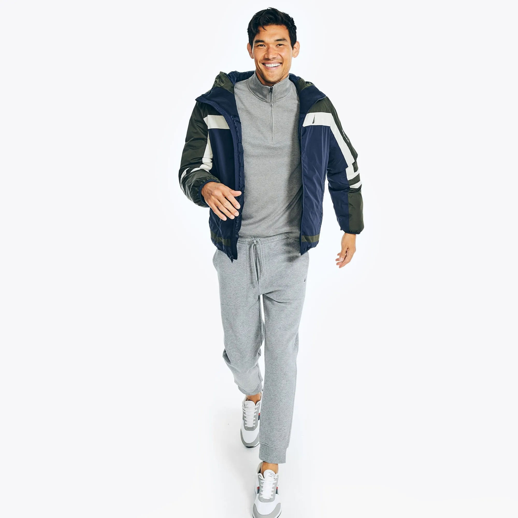 Nautica Mens Sustainably Crafted Lightweight Tempasphere Jacket