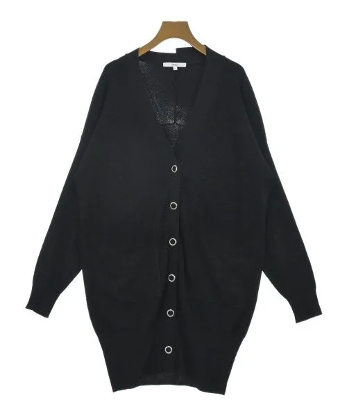 UN3D. Cardigans