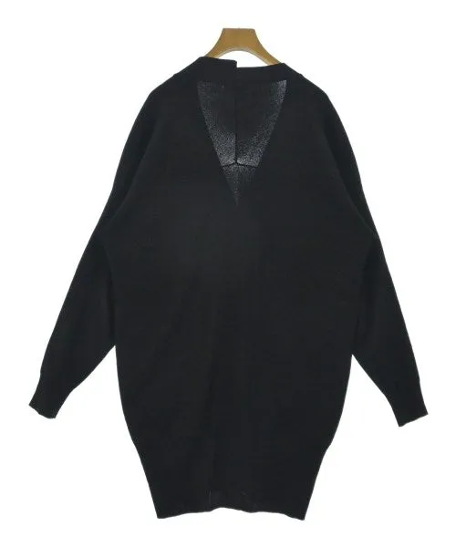 UN3D. Cardigans
